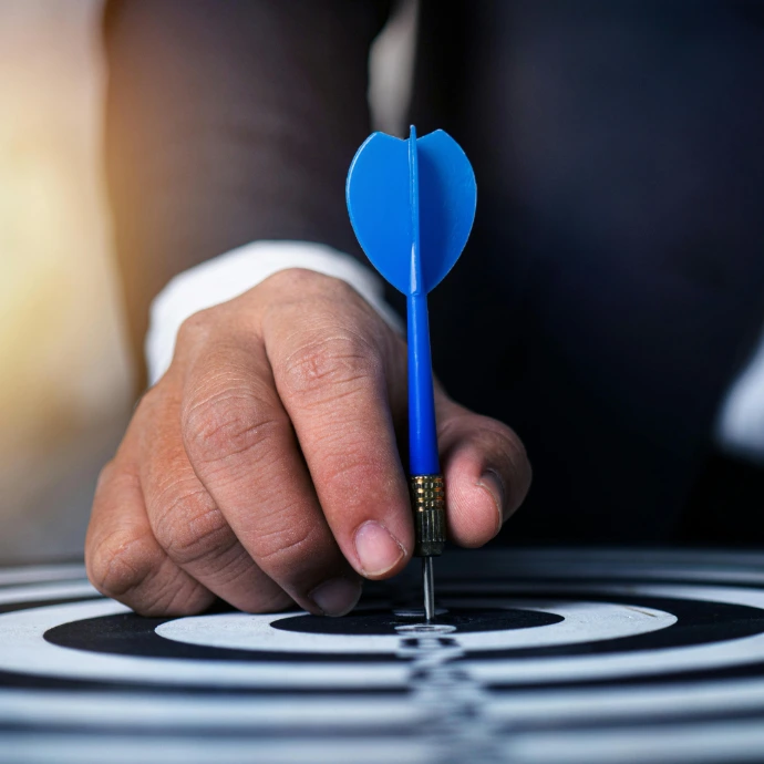 Configuración de parámetros en la matriz de riesgo dinámica para la evaluación de perfiles de cumplimiento